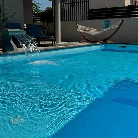 Apartment Holiday&suite Klanac *