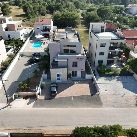 Holiday&suite Klanac *