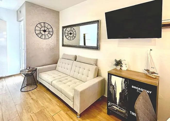 Holiday&suite Klanac Appartamento *