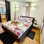 Holiday&suite Klanac Apartment Vir