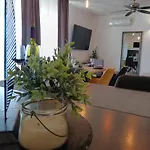 Holiday&suite Klanac Apartment