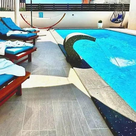 Holiday&suite Klanac Apartment *