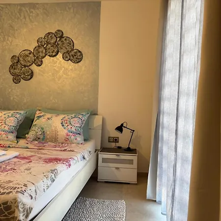 Holiday&suite Klanac Апартаменты
