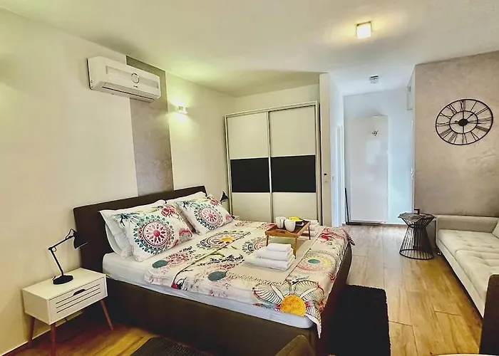 Holiday&suite Klanac Apartamento